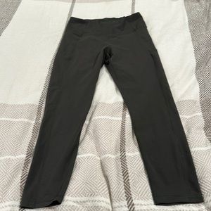 Under Armor Leggings- Hunter Green